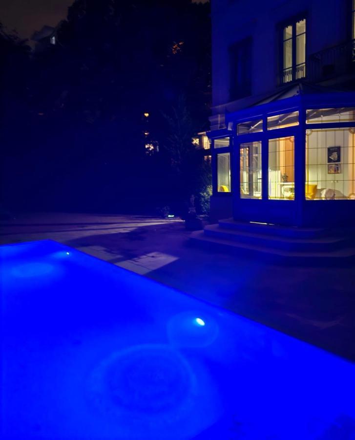 Chateau Grandclement Lyon Villeurbanne Niveau Rdc - Tresor Cache En Ville Avec Vue Piscine Et Parc Віллербанн Екстер'єр фото
